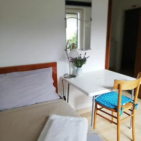 335 Bed & Breakfast